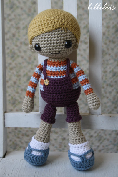amigurumi boy doll