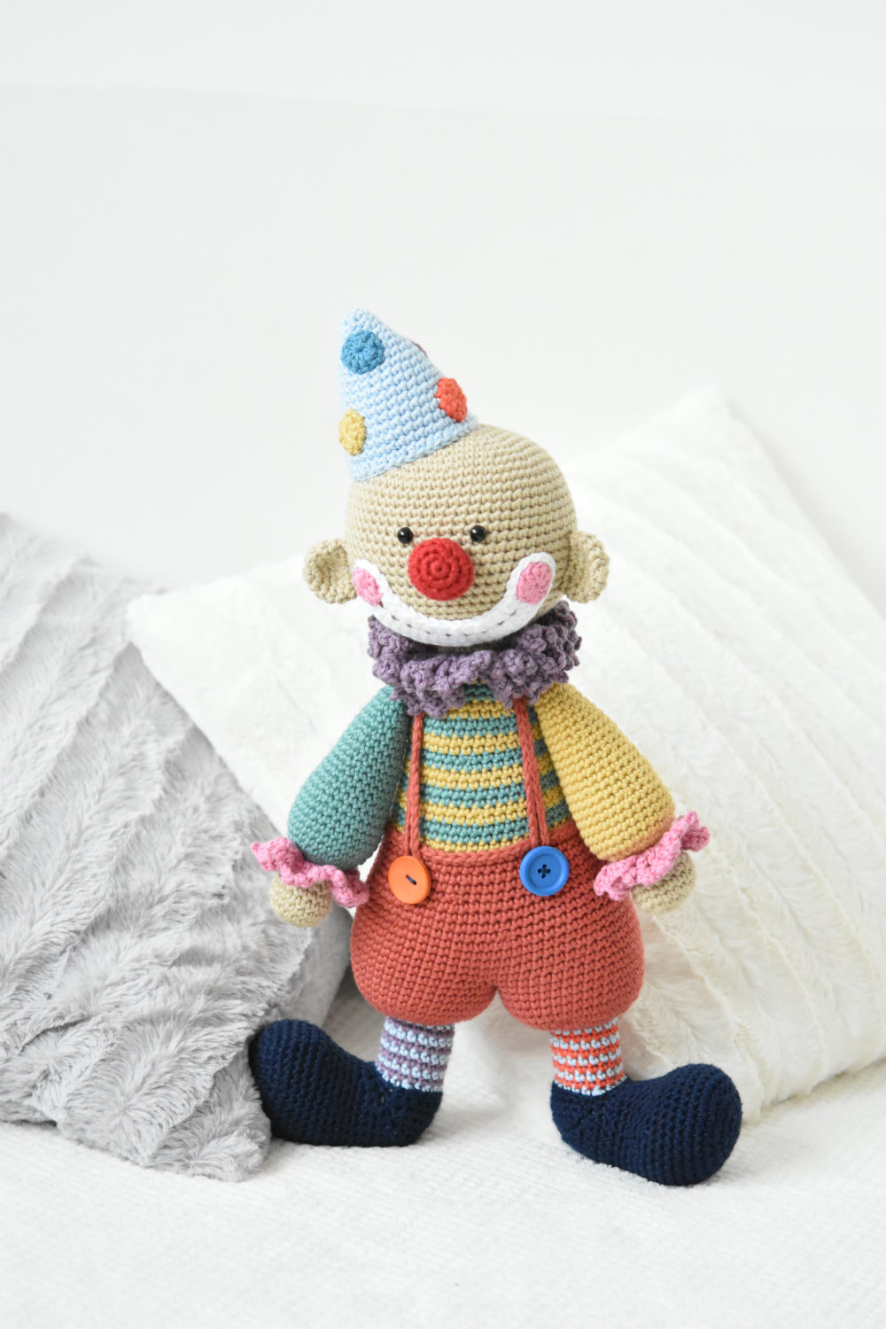 Chatterbox the Clown amigurumi crochet doll pattern lilleliis