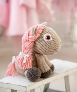 amigurumi pony girl