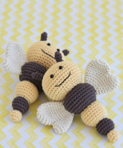 heegeldatud putuka kõrinad