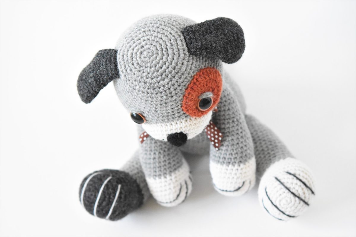 crochet puppy big paws