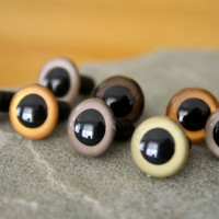 turvasilmad manguasjadele maalitud (1) turvasilmad manguasjadele maalitud (1)