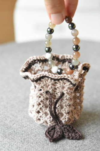 crochet-jewelry-bag-4