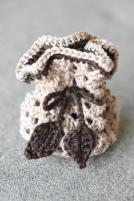 crochet-jewelry-bag-7