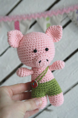 free-amigurumi-pattern-little-pig-6