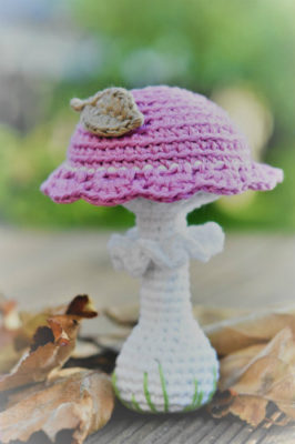 mushroom rattle in progress