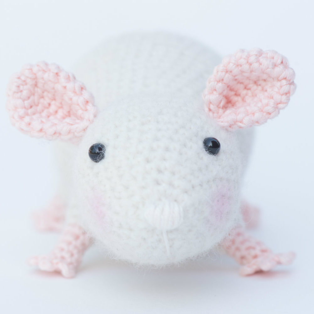 crochet rat pattern from the book Cuddly Amigurumi Toys