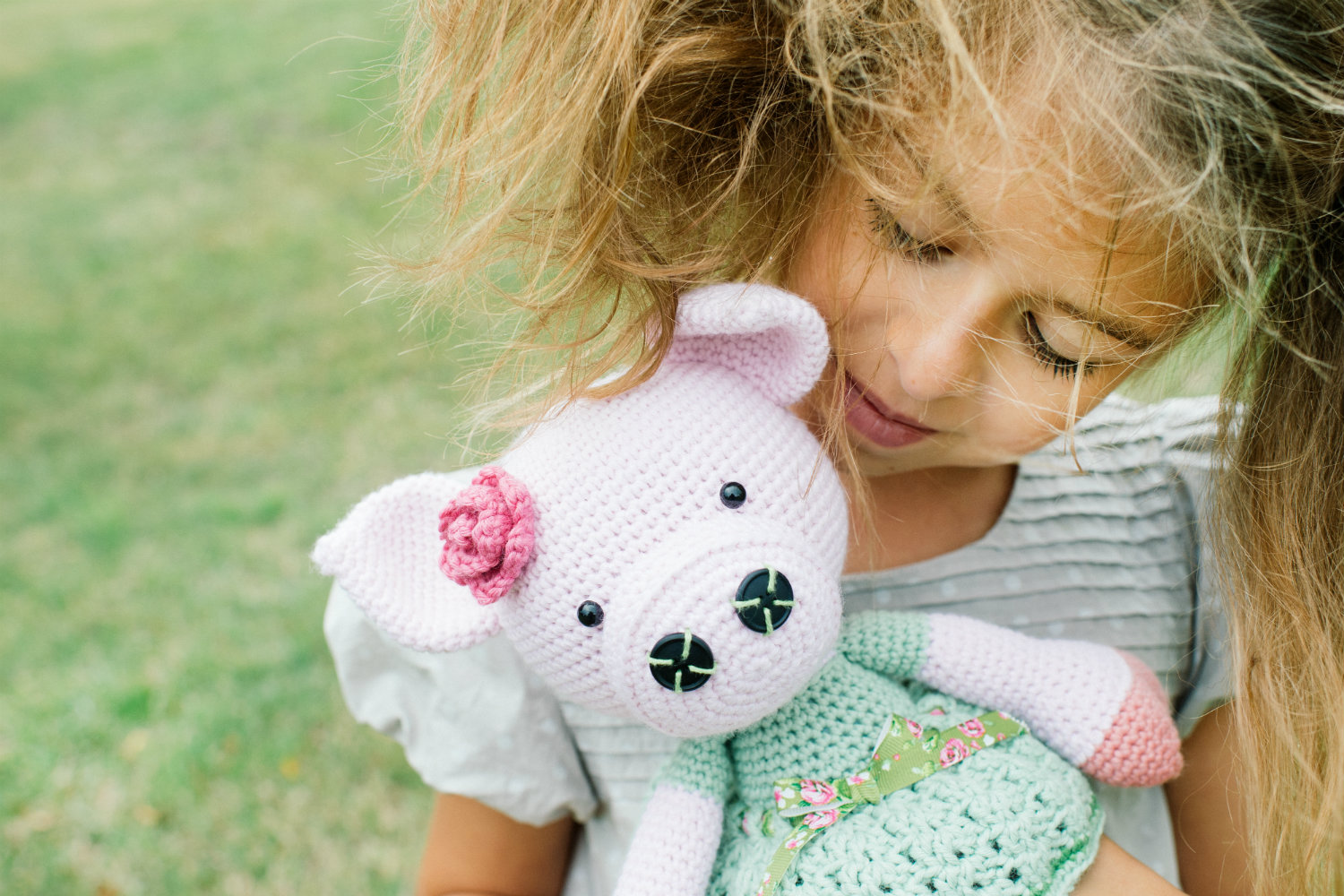 crochet pig pattern from the book Cuddly Amigurumi Toys
