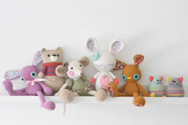 heegeldatud mänguasjad nuku poes