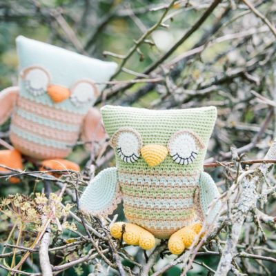 crochet owl with sleepy eyes