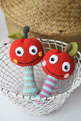 crochet juicy apple rattle