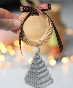 crochet tree ornament