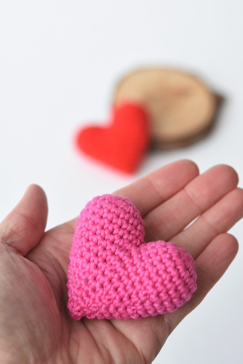 Amigurumi heart free pattern