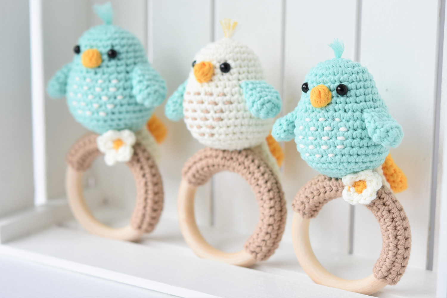 amigurumi teething ring bird