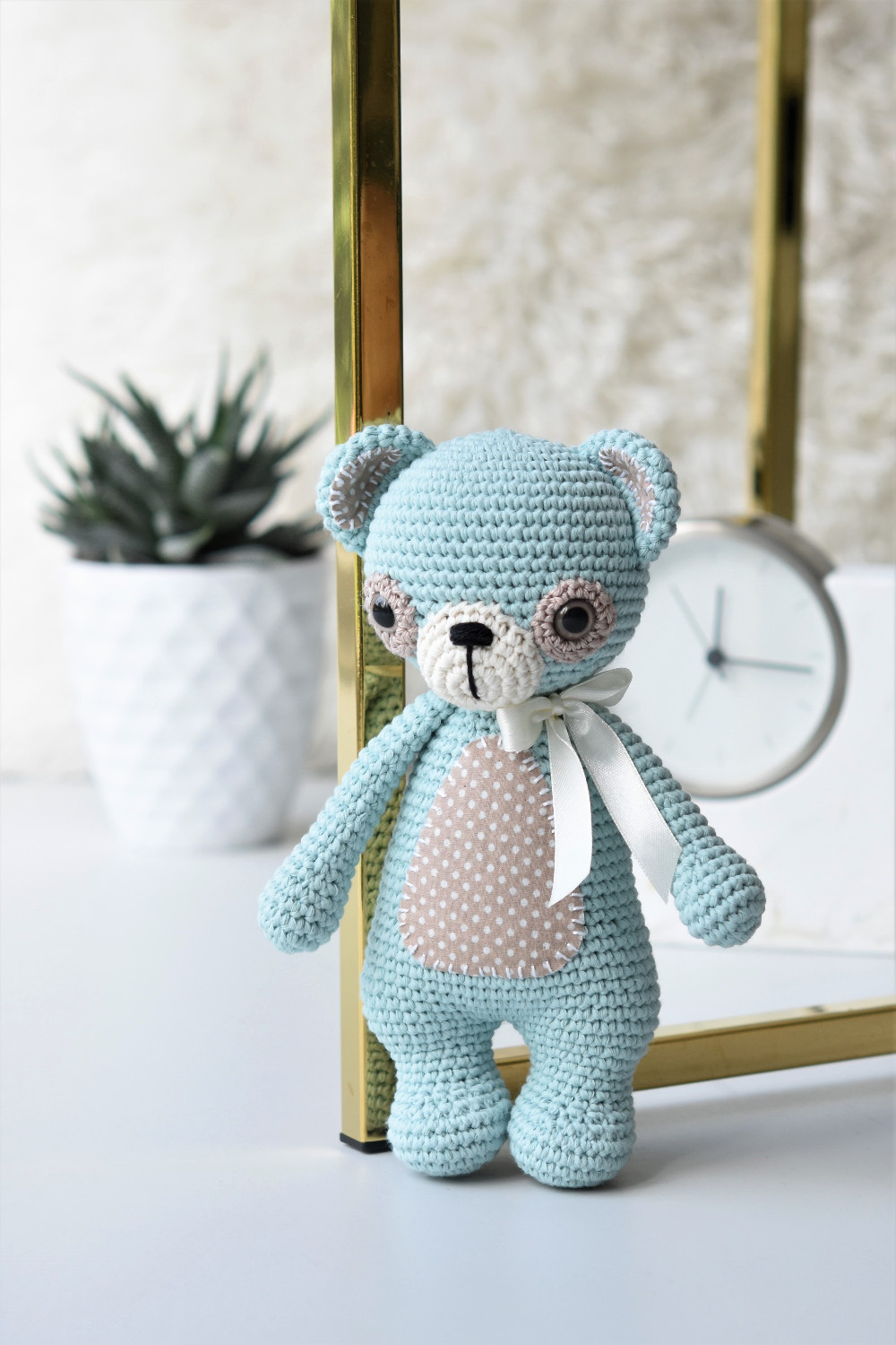 classical teddy bear amigurumi