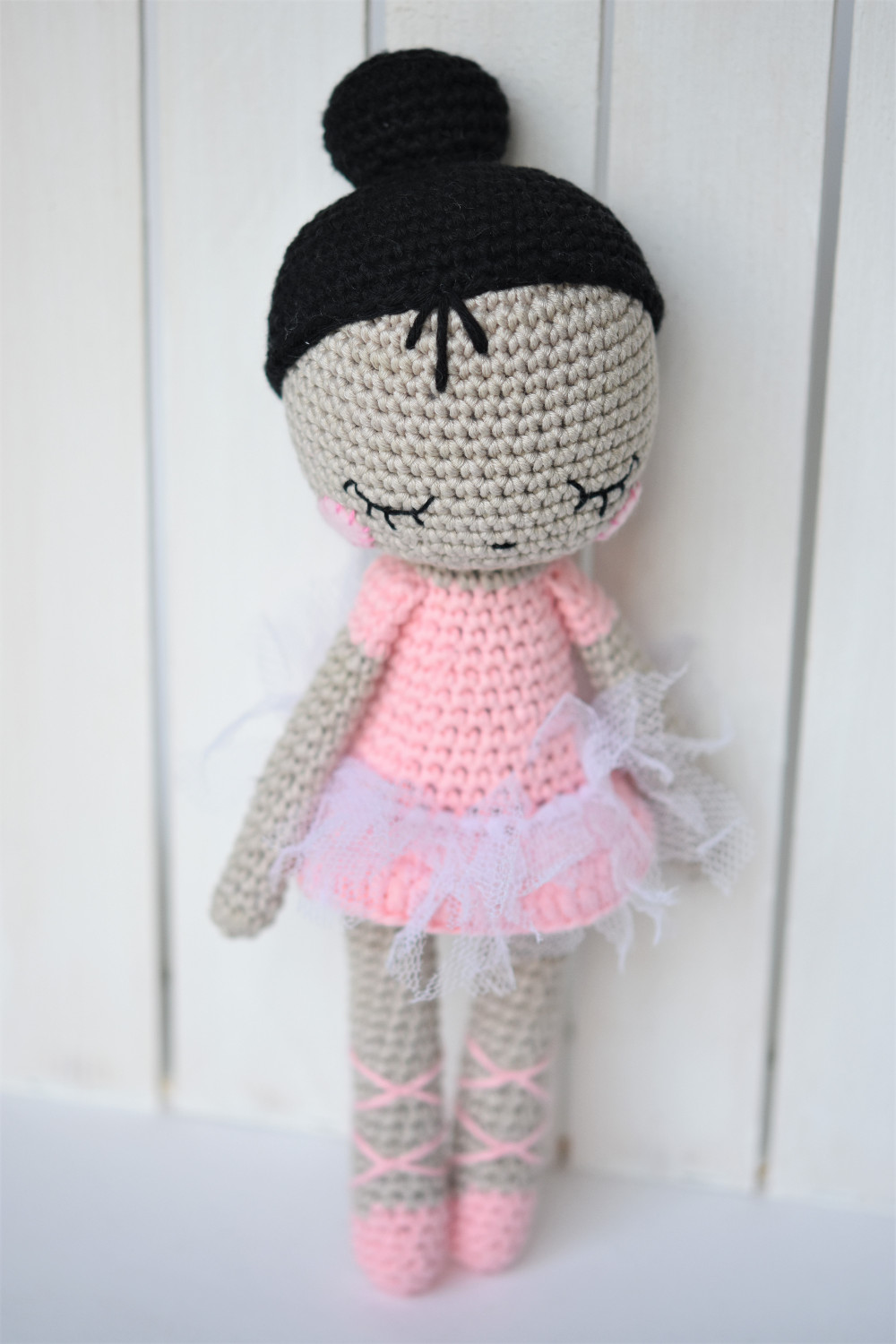 amigurumi ballerina doll