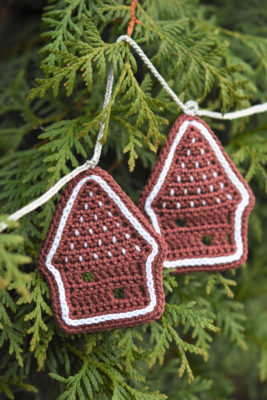 crochet pattern gingerbread house