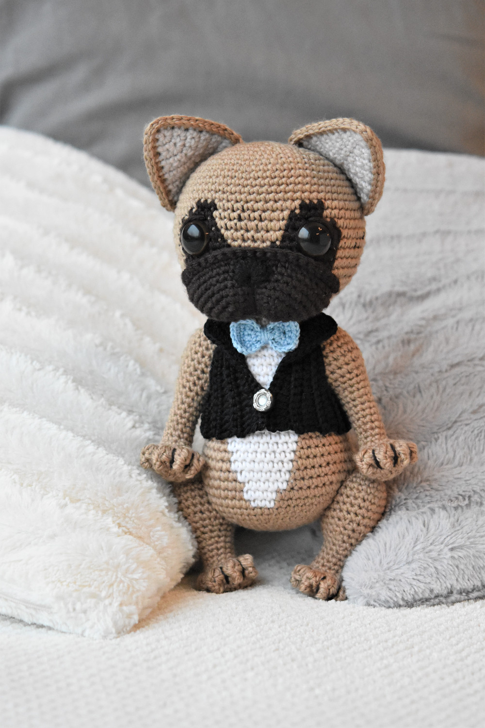 crochet buldog