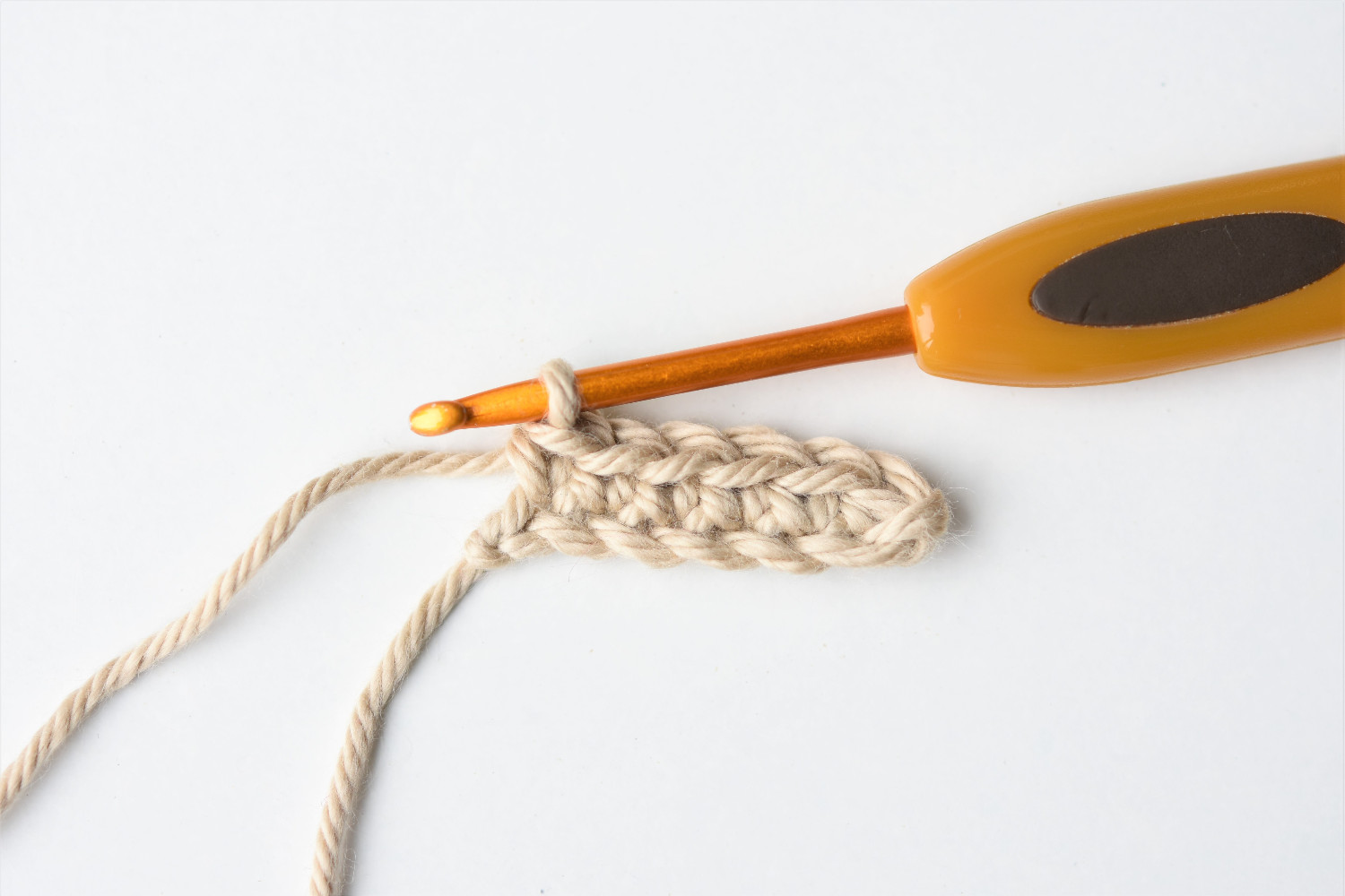 Heegeldamine ümber ahelsilmustest keti