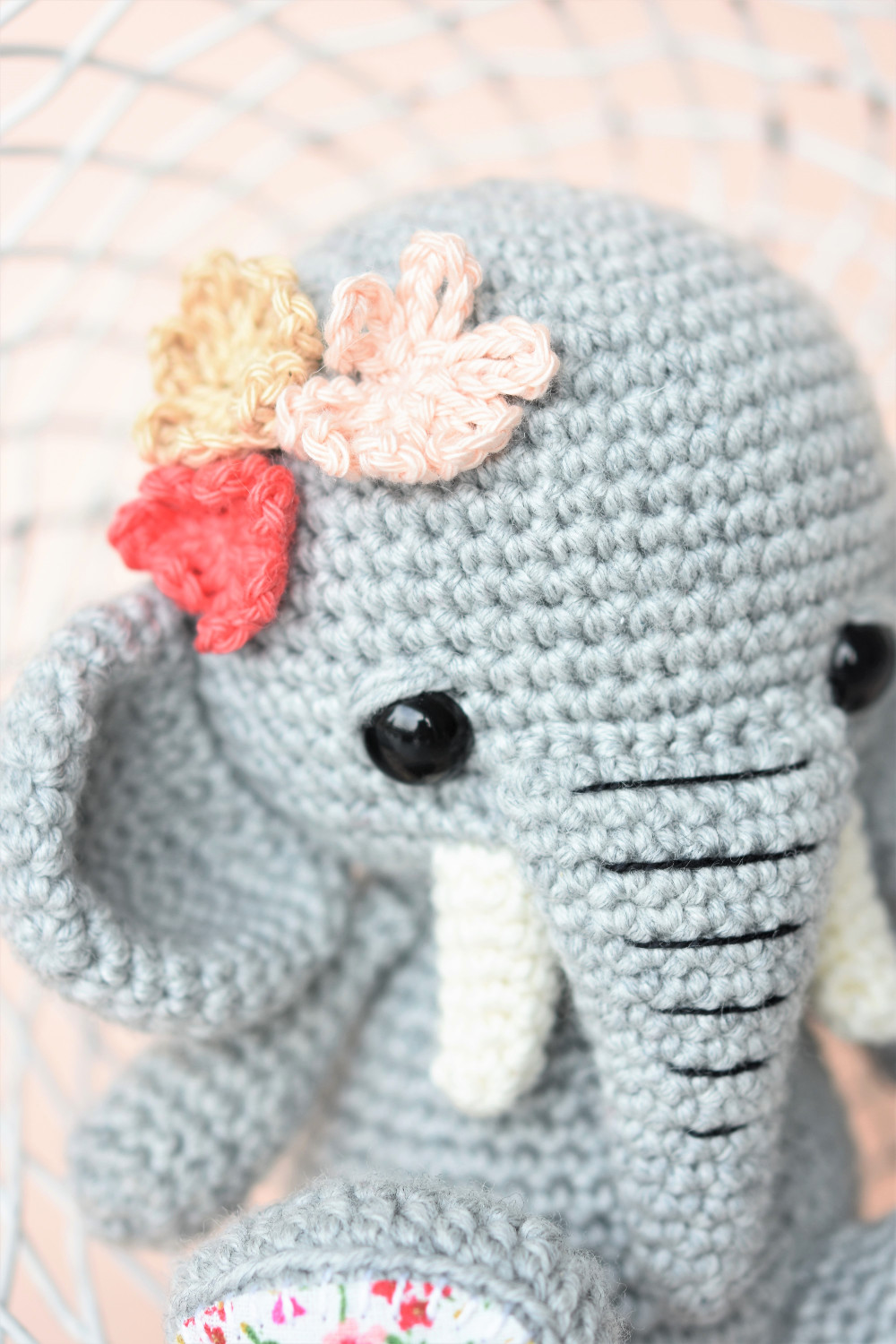 lucy the elephant amigurumi pattern