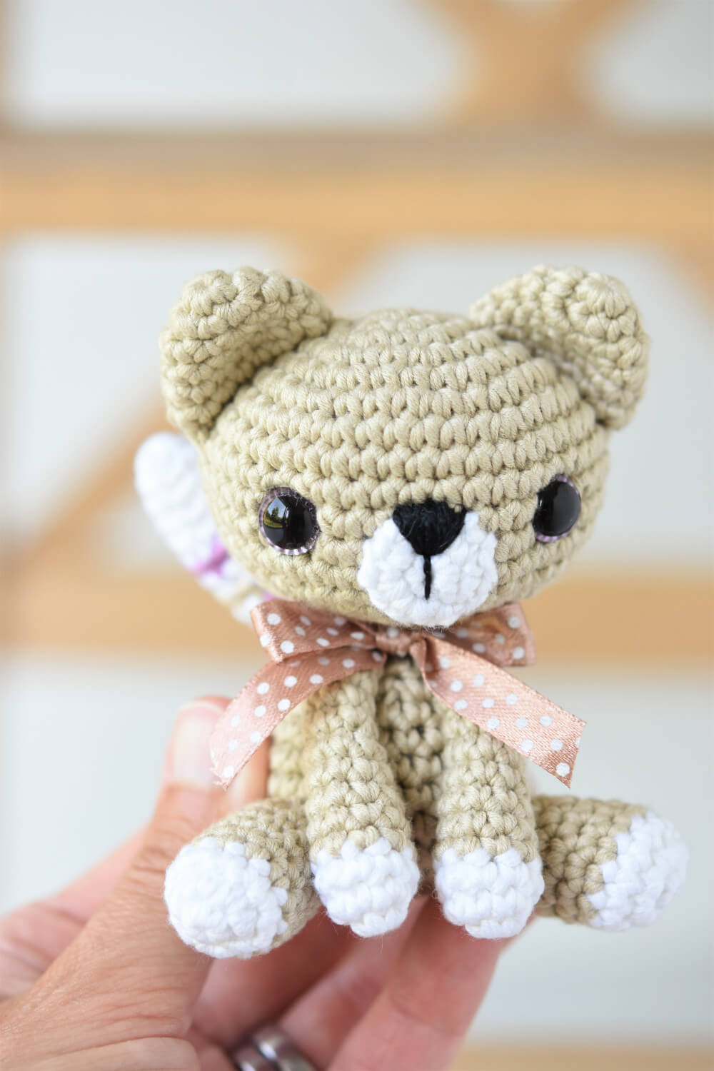 small amigurumi cat