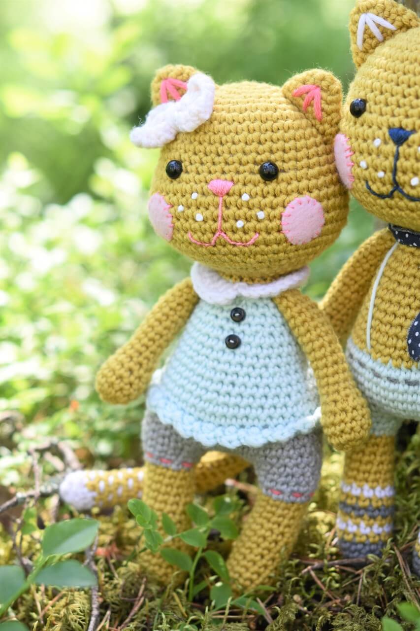 meow cat girl amigurumi