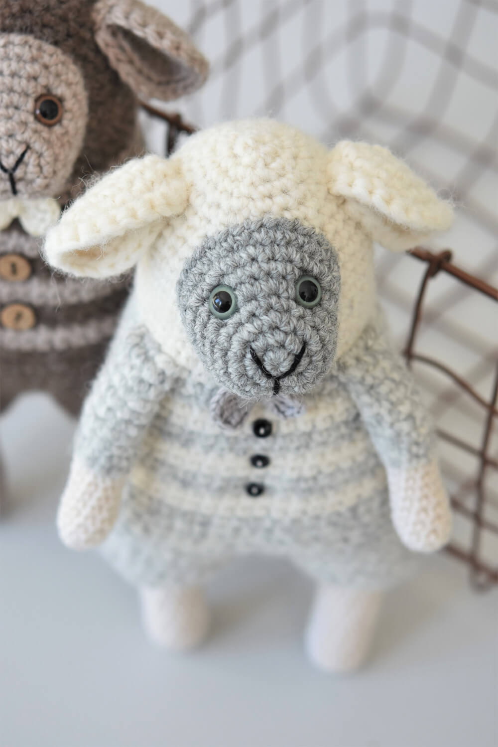 amigurumi fluffy sheep