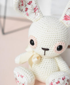 heegeldatud mänguasjad amigurumi jänes