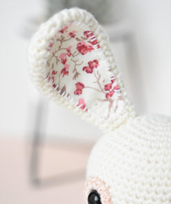 heegeldatud mänguasjad amigurumi jänes