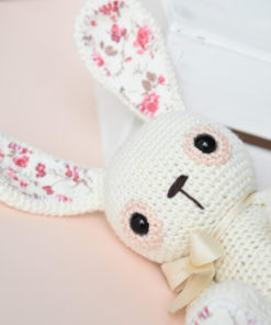 heegeldatud mänguasjad amigurumi jänes