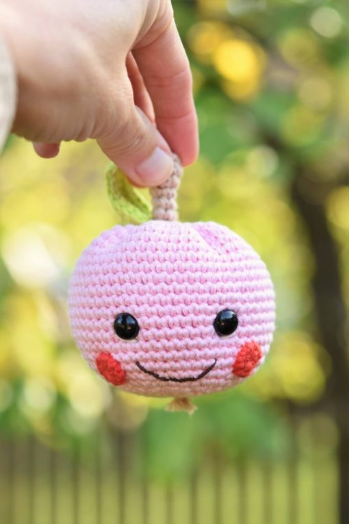 amigurumi crochet apple toy