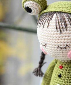 heegeldatud nukk konnake