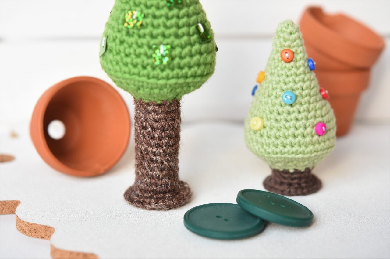 Little amigurumi Christmas tree | Free amigurumi pattern | lilleliis