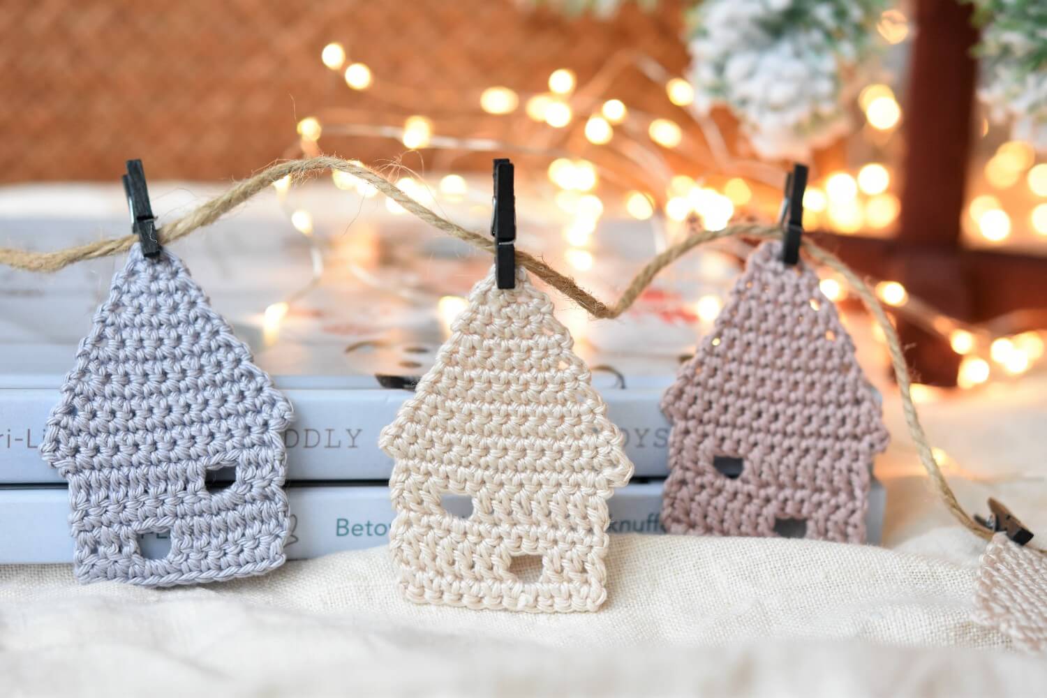 little crochet house motif