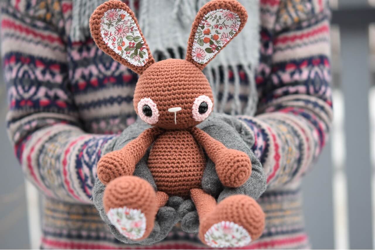 amigurumi lapsepõlve kaisujänes veebruar