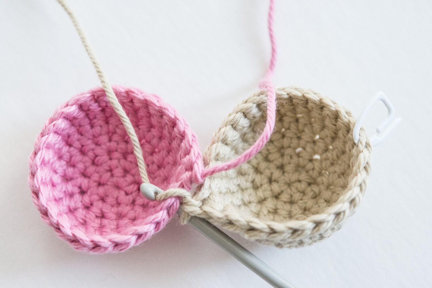 crocheting pieces together amigurumi tutorial
