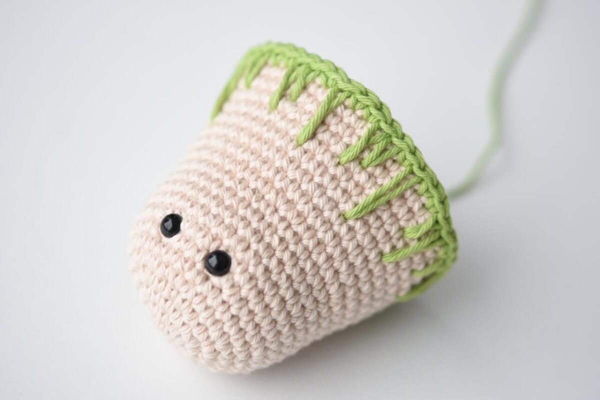 amigurumi pattern free spring bunny