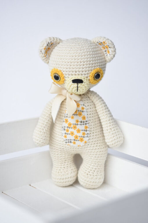 crochet amigurumi bear