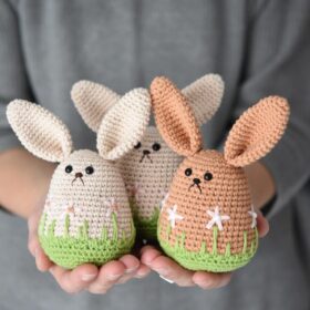 spring bunny amigurumi pattern