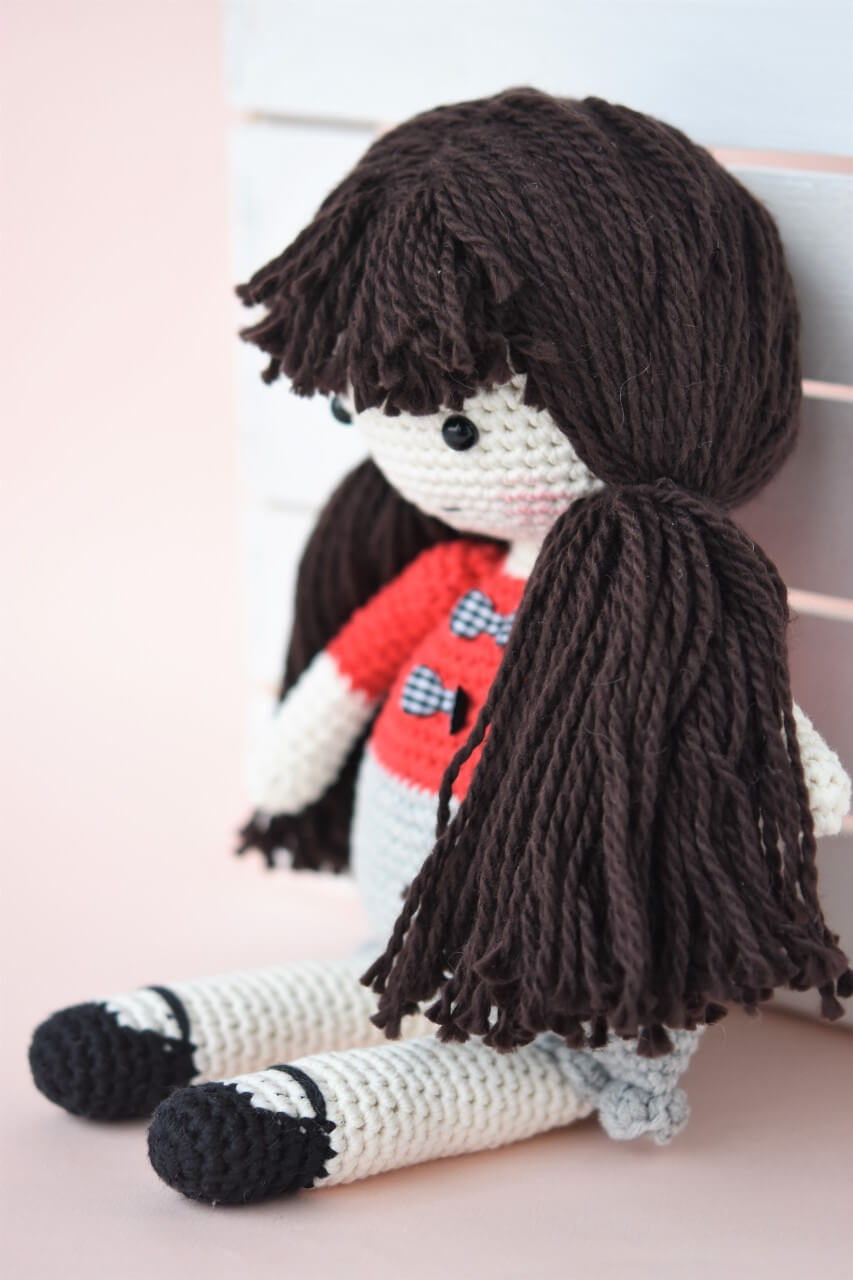 amigurumi doll Waldorf yarn hair