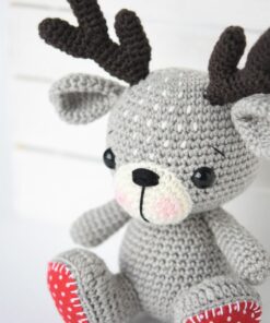 crochet deer