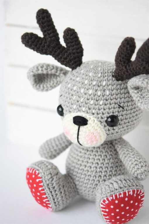 crochet deer