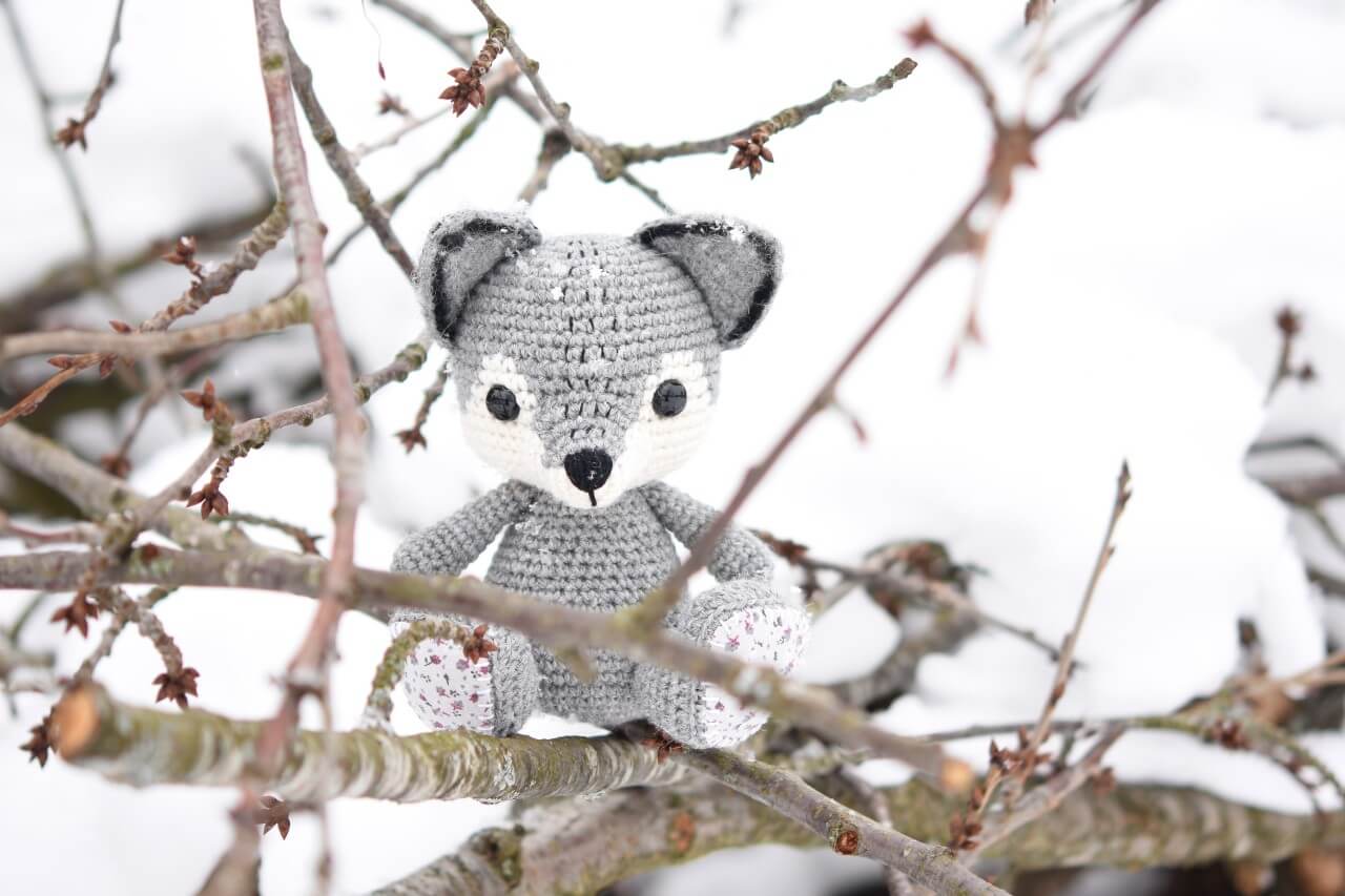 amigurumi crochet wolf