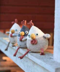 stupid hen amigurumi pattern