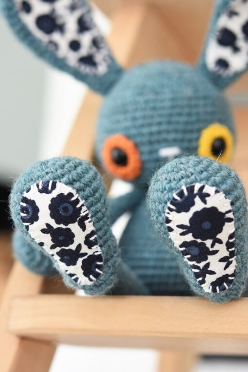 crochet bunny legs feet