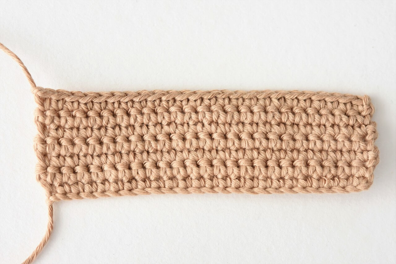 cover a wooden ring with crochet tutorial