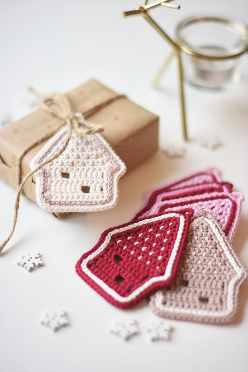 gingerbread house crochet pattern