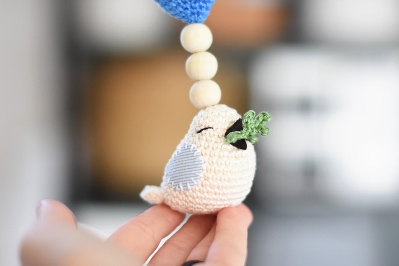 amigurumi peace dove