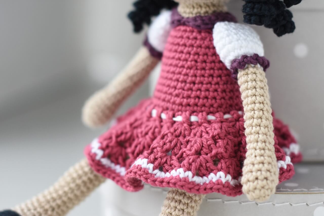 anita doll amigurumi pattern