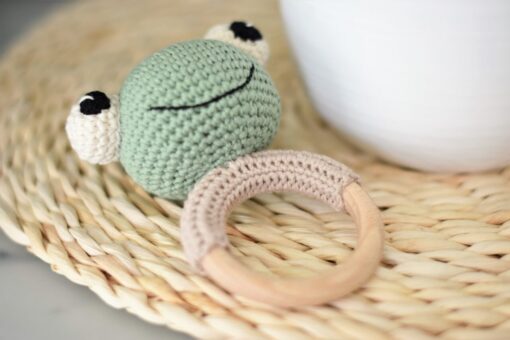crochet frog rattle